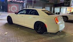 كرايسلر 300